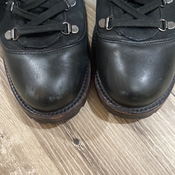 Coach black Beverly boots size 9b - Picture 3 of 5